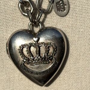 🔥 Vintage Y2K Juicy Couture Large Silvertone Heart Crown Locket Pendant Necklace